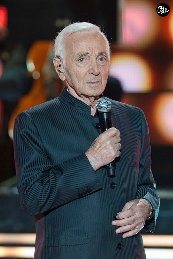Ce catalogue incluait notamment des œuvres liées à Édith Piaf, Charles Trenet et d’autres grands noms de la chanson française.

Charles Aznavour - Enregistrement de l'émission "Dernier Show" de Michel Sardou, qui sera diffusée le 21 octobre en prime time sur France 2, au Palais des Sports à Paris. Le 12 septembre 2017
© Pierre Perusseau / Bestimage