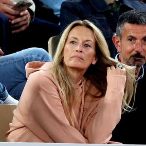 Estelle Lefébure dans les tribunes lors des Internationaux de France de Tennis de Roland Garros, à Paris, France. © Jacovides-Moreau/Bestimage