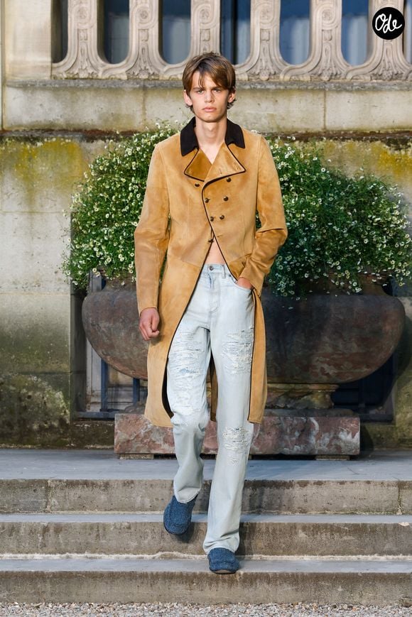 Défilé de mode Dior Homme Prêt à Porter Collection Homme Printemps/Été 2027 lors de la Fashion Week de Paris, France, le 24 juin 2026. © Bestimage
