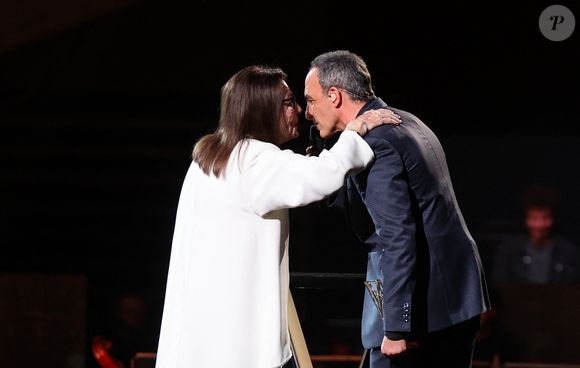 Nana Mouskouri (Victoire d'honneur) et Nikos Aliagas à la cérémonie des 41èmes Victoires de la Musique à la Seine Musicale à Boulogne-Billancourt le 13 février 2026.

© Jacovides / Moreau / Bestimage