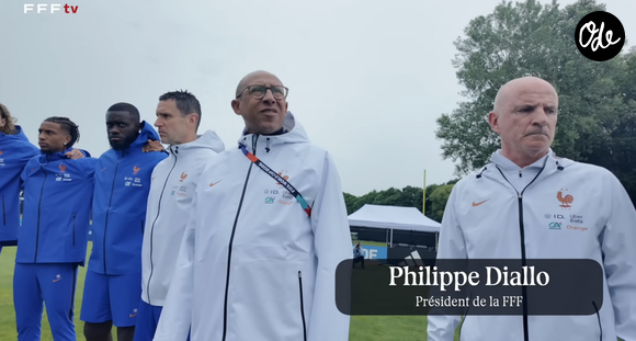 Le président Fédération Française de Football, Philippe Diallo, rend hommage à la mère de Didier Deschamps.