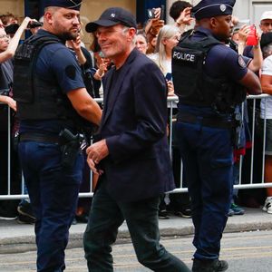 Laurent Baffie - Sorties des obsèques de Thierry Ardisson en l'église Saint-Roch de Paris, France, le 17 juillet 2025. © Clovis-Jacovides/Bestimage