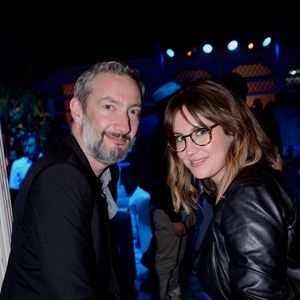 Exclusif - Vincent Desagnat et sa compagne Mathilde - Fête de clôture du 9ème festival "Marrakech du Rire 2018" au Palais Bahia de Marrakech au Maroc le 15 juin 2019. © Rachid Bellak/Bestimage