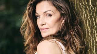 "Personne ne le sait, mais..." : Après des années sans rien dire, Nadia Farès évoque les interventions qu'elle a subi