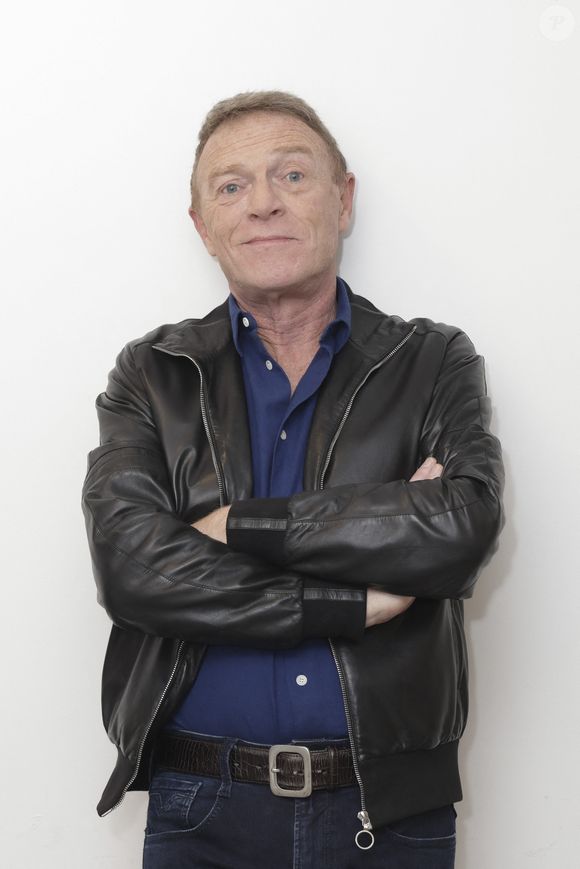 Exclusif - Christophe Hondelatte dans les backstage de l'enregistrement de l'émission "Face à Hanouna", présentée par Cyril Hanouna et diffusée sur C8 le 23 mars. Le 21 mars 2024
© Jack Tribeca / Bestimage