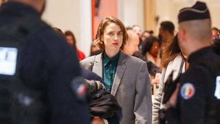 Adèle Haenel de retour au tribunal face à Christophe Ruggia, le réalisateur fixé sur son sort