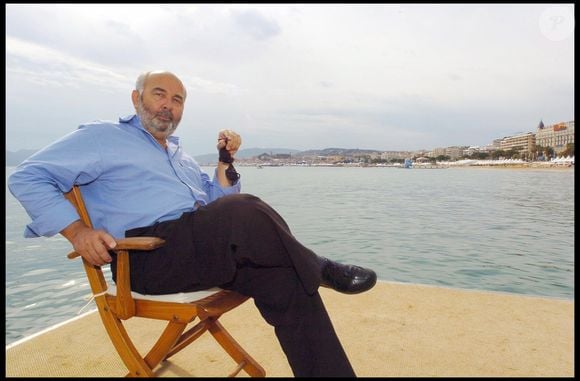 Gérard Jugnot - Hôtel Martinez lors du 57e Festival international du film de Cannes en 2004, sur un ponton en bord de mer. © Bordé-Jacovides / Bestimage