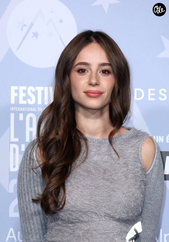 L’actrice de 27 ans a notamment révélé le plat qui aurait séduit son compagnon : une tarte poire-chocolat.

Poqssi - Photocall dans le cadre de la 28ème édition du festival International du Film de Comédie à l'Alpe d'Huez le 15 janvier 2025. © Dominique Jacovides/Bestimage
