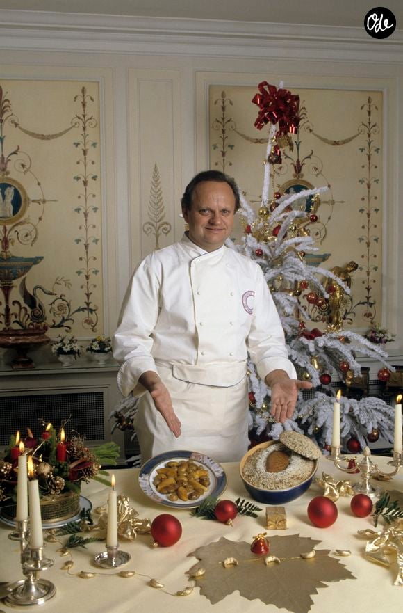 En France, à Paris, portrait de Joël Robuchon dans une salle de restaurant
© Bruno Schneider via Bestimage