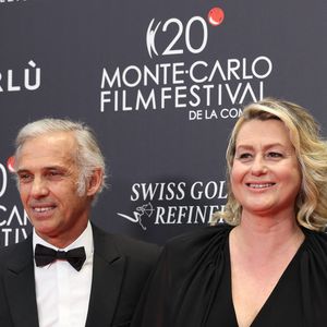 Mais hors de question pour l'ex-marraine de Jade Hallyday de se laisser aller. Bien au contraire !

Exclusif - Paul Belmondo et son ex-femme Luana lors de la soirée d'inauguration de la cabane slave du Roch Hotel " CHATKA" au Roch Hôtel & Spa à Paris le 21 novembre 2018. © Rachid Bellak / Bestimage
