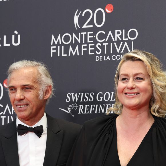 Mais hors de question pour l'ex-marraine de Jade Hallyday de se laisser aller. Bien au contraire !

Exclusif - Paul Belmondo et son ex-femme Luana lors de la soirée d'inauguration de la cabane slave du Roch Hotel " CHATKA" au Roch Hôtel & Spa à Paris le 21 novembre 2018. © Rachid Bellak / Bestimage