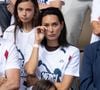 Clémentine, la compagne de R.Gasquet très émue - R.Gasquet reçoit les honneurs du court Philippe Chatrier pour le dernier match de sa carrière lors des Internationaux de France de Tennis de Roland Garros 2025, le 29 mai 2025, après 23 ans de carrière. Pour sa dernière rencontre, le Français s'est incliné face à l'Italien J.Sinner ((6-3, 6-0, 6-4).
© Moreau / Jacovides / Bestimage