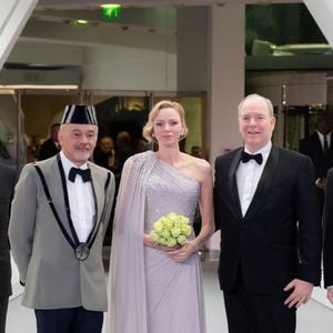 Christian Louboutin, TT.SS.HH. Le prince Albert II (Le prince Albert II de Monaco) et la princesse Charlène de Monaco (La princesse Charlène de Monaco) assistent à la 70e édition du Bal de la Rose au Sporting Club de Monte-Carlo à Monaco, le 21 mars 2026.  © Olivier Huitel/Pool Monaco/Bestimage