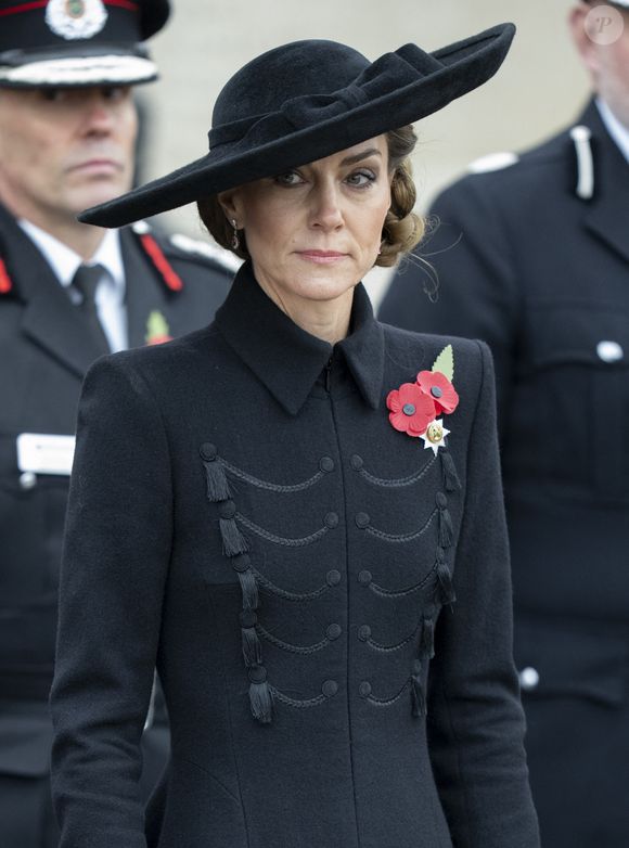 Kate Middleton, princesse de Galles, lors de la cérémonie du souvenir organisée par la Royal British Legion au National Memorial Arboretum dans le Staffordshire le 11 novembre 2025. Photo par GOFF  / BESTIMAGE
