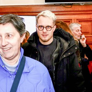 Exclusif - Danielle Moreau et Guillaume Genton - Plusieurs personnalités de C8 sont venues devant le Conseil d’État pour soutenir les chaînes de la TNT C8 et NRJ 12 pour l'audience de la dernière chance, à Paris, France, le 14 janvier 2025. © Jack Tribeca/Bestimage