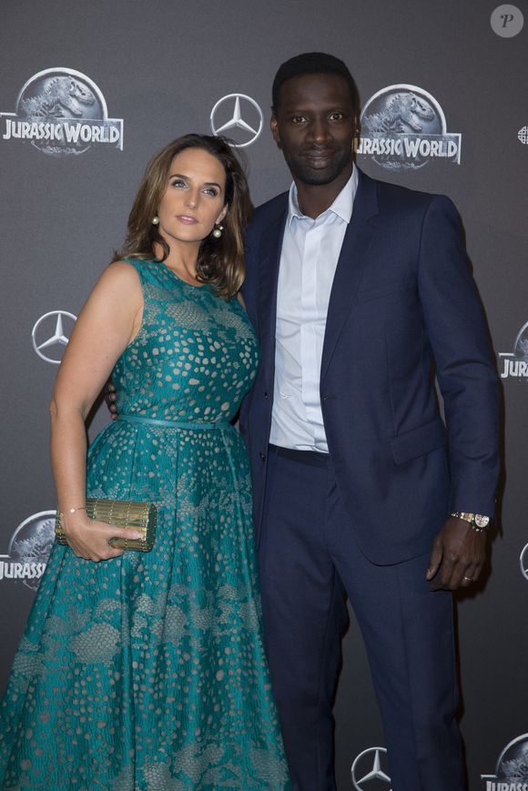 Omar Sy et sa femme Hélène Sy (boucles d'oreilles Messika) - Première du film "Jurassic World" à l'Ugc Normandie à Paris le 29 mai 2015. ©OLIVIER BORDE / BESTIMAGE