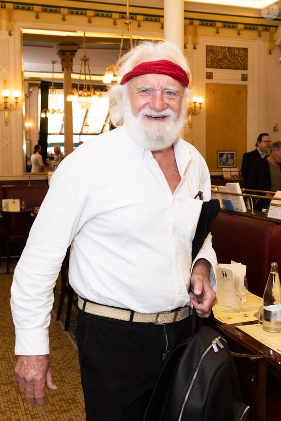 Daniel Herrero - Déjeuner aux 2 Magots dans le cadre du Salon du Livre et du Vin à Paris le 9 mai 2022.

© Jack Tribeca / Bestimage