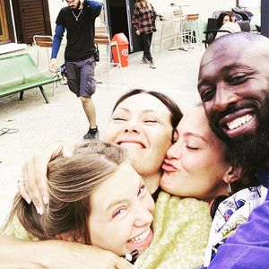 Karole Rocher, Thomas Njigol et Barbara sur le dernier jour de tournage de "Fratè"