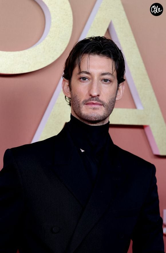 Pierre Niney - Photocall de la 50e édition de la cérémonie des César à l'Olympia à Paris, France, le 28 février 2025 © Dominique Jacovides - Olivier Borde / Bestimage