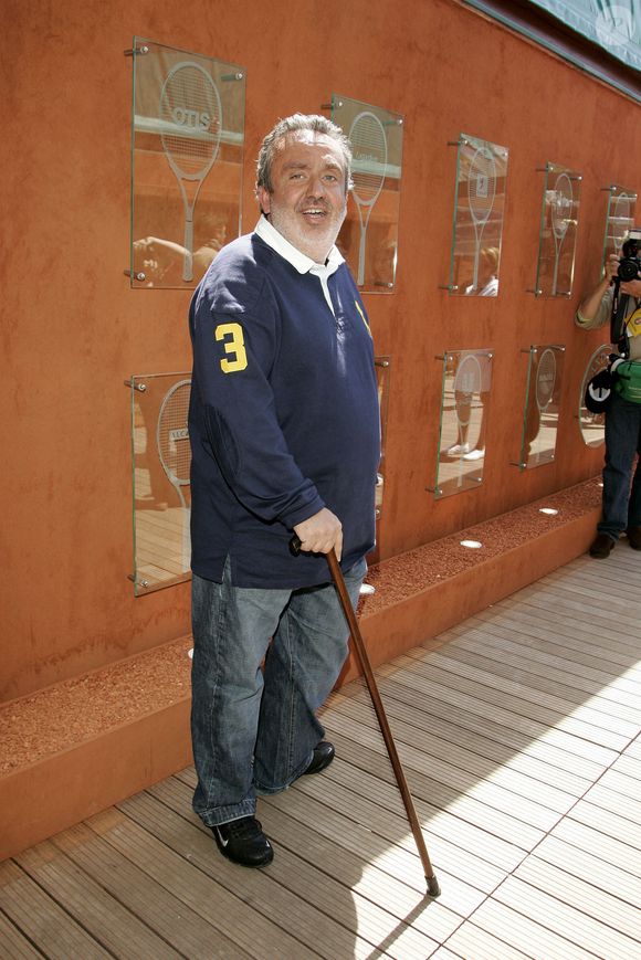 Dominique Farrugia arrive au 'Village VIP' pendant le tournoi de tennis de Roland Garros à Paris, France, le 2 juin 2006. Photo Gouhier-Nebinger-Zabulon/ABACAPRESS.COM.