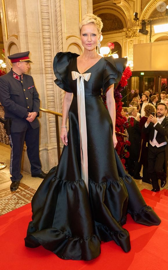 Adriana Karembeu - Les célébrations lors du "Bal de l'Opéra de Vienne 2026" à l'Opéra d'État de Vienne, le 12 février 2026.