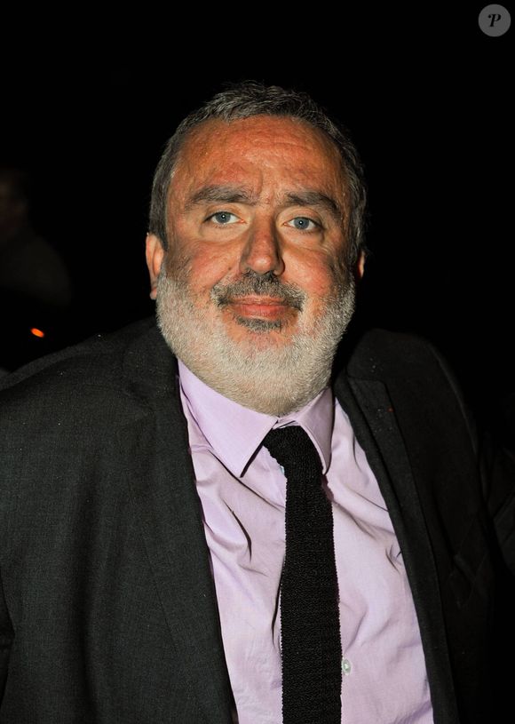 Dominique Farrugia assiste à la première de la pièce de Kad Merad 'Rendez Vous' au Théâtre de Paris à Paris, France le 27 septembre 2010. Photo by Nikola Kis Derdei/ABACAPRESS.COM