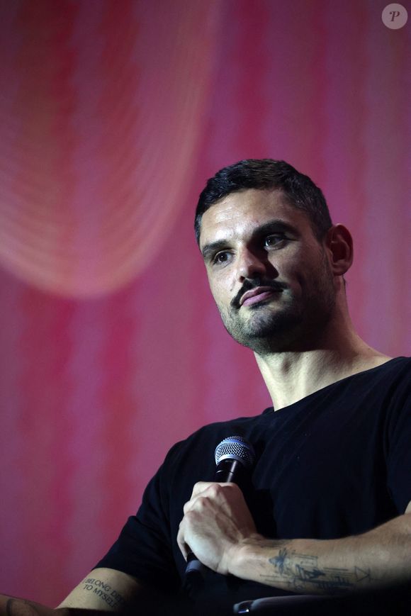 Florent Manaudou en conférence lors du 49ème Congrès Sélectour à l'hôtel Grand Hyatt à Doha au Qatar. Le 28 novembre 2024  PsnewZ / Bestimage