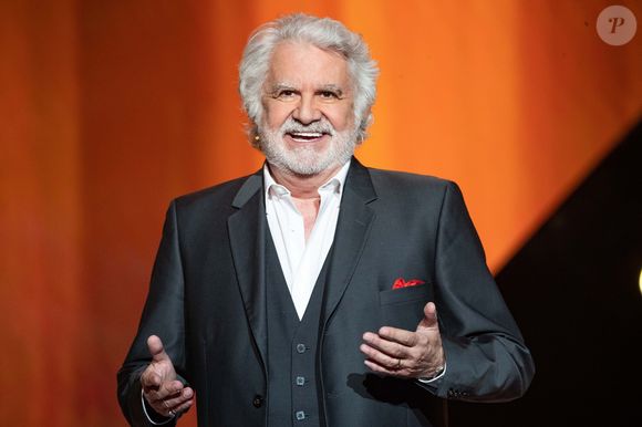 Roland Magdane - Enregistrement de l'émission "Le grand show de l'humour - Les 50 comiques préférés des français 2020" au Palais des Sports de Paris, qui sera diffusée le 22 février sur France 2. 
© Cyril Moreau / Bestimage
