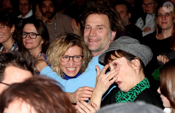 Alexandra Lamy, Thomas Jouannet, Armelle Deutsh à la projection du court métrage "Allez ma Fille" réalisé par C.Jouannet lors du 27éme Festival International du Film de Comédie de l'Alpe d'Huez, le 17 janvier 2024. © Dominique Jacovides / Bestimage