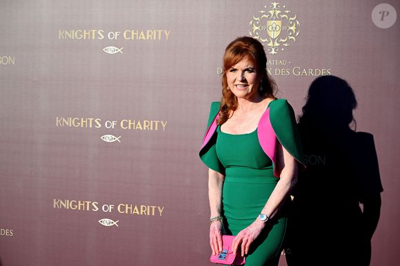 Sarah Ferguson, duchesse d’York - Photocall du dîner de charité "Knights of Charity" au Château de la Croix des Gardes à Cannes le 17 juillet 2025. L’emblématique Château de la Croix des Gardes, à Cannes, a accueilli une nouvelle édition du prestigieux Knights of Charity Gala, placé sous la direction du philanthrope M. Gatsby. © Bruno Bebert/Bestimage