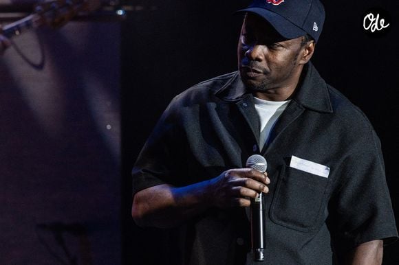 Mc Solaar- Concert de Greg Zlap, harmoniciste de J.Hallyday, au Casino de Paris, le 8 décembre 2025. Dans un album intitulé, "Toute la musique que j'aime", Greg Zlap rend hommage à celui qu'il a accompagné sur scène pendant 10 ans et près de 300 concerts. © Julien Sarkissian / Bestimage
