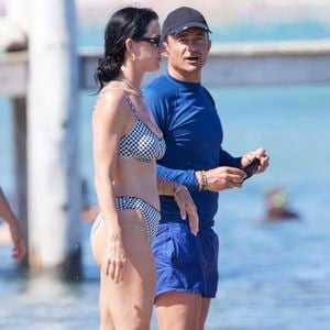Katy Perry et Orlando Bloom au Club 55 à Saint-Tropez, le 15 juillet 2024.  
Photo : Agence / Bestimage