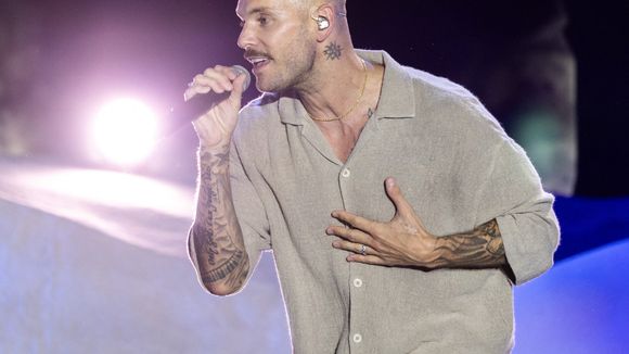 M. Pokora fait le show en plein festival dans l'ouest de la France, ce geste insolite du chanteur pour son public ne passe pas inaperçu