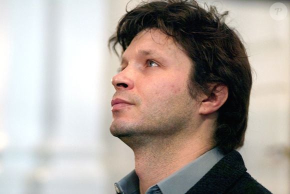 Le documentaire "De rockstar à tueur : le cas Cantat" diffusé sur Netflix apporte son lot de révélations. 

Le chanteur français Bertrand Cantat à l'ouverture de son procès au palais de justice de Vilnius. © Mousse/Hounsfield/ABACA