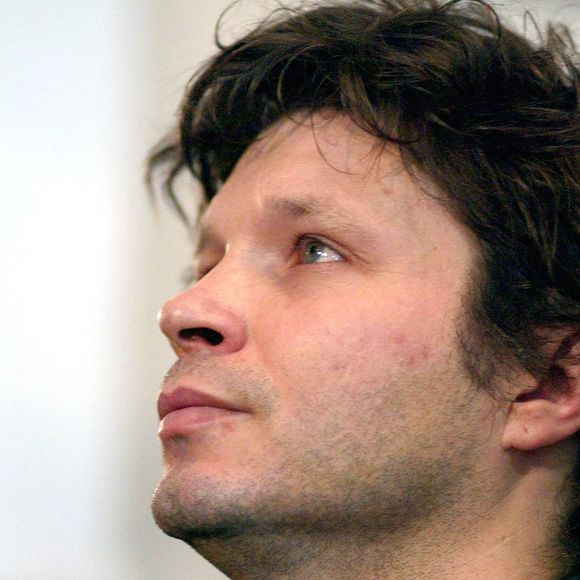 Le documentaire "De rockstar à tueur : le cas Cantat" diffusé sur Netflix apporte son lot de révélations. 

Le chanteur français Bertrand Cantat à l'ouverture de son procès au palais de justice de Vilnius. © Mousse/Hounsfield/ABACA