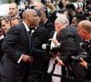 Lundi 19 mai 2025, la légende vivante du cinéma hollywoodien était présente sur la Croisette aux côtés du réalisateur Spike Lee

Denzel Washington - Montée des marches du film « Highest 2 Lowest  » lors du 78ème Festival International du Film de Cannes, au Palais des Festivals à Cannes. Le 19 mai 2025
© Olivier Borde/ Bestimage