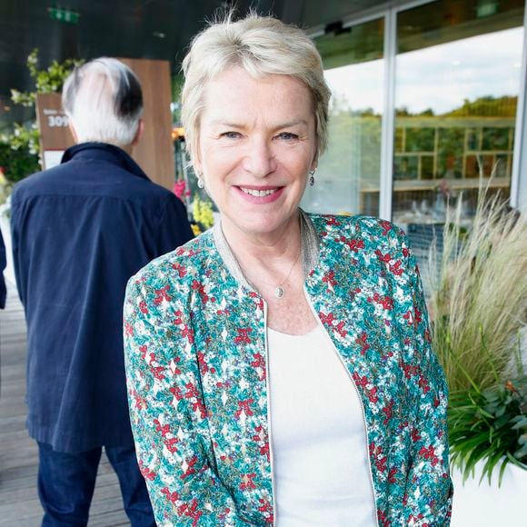 Exclusif - Élise Lucet - Déjeuner dans la loge de France Télévisions lors de la Finale Hommes des Internationaux de France de Tennis de Roland Garros 2024 - Jour 15 à Paris. Le 9 Juin 2024. 
© Bertrand Rindoff / Bestimage