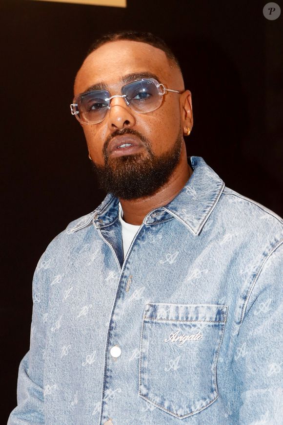 À cette même période, il est devenu père pour la première fois

Exclusif - le rappeur Alonzo (Kassim Djae) - Soirée d'ouverture de la première boutique parisienne de la marque Aparanjän à Paris, France, le 29 septembre 2023. Soirée organisée par Sandra Sysley de Sandra & Co. © Christophe Clovis / Bestimage