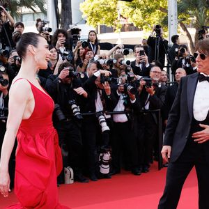 Hayley Atwell, Tom Cruise, Christopher McQuarrie - Montée des marches du film « Mission Impossible : The Final Reckoning » lors du 78ème Festival International du Film de Cannes, au Palais des Festivals à Cannes. Le 14 mai 2025
© Jacovides-Moreau / Bestimage