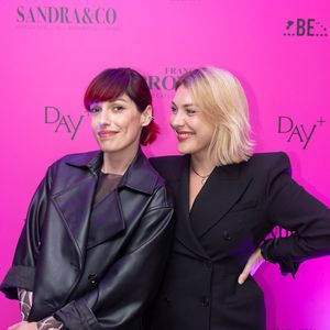 Exclusif - Jennifer Ayache et Nolwenn De Cara à la soirée "bal patché" à la suite Sandra & Co lors du Festival International des Séries de Cannes, Canneseries Saison 8, à l’hôtel JW Marriott Cannes le 26 avril 2025. © Aurelio Stella / William Sanches Tavares / Evenjoy / Bestimage