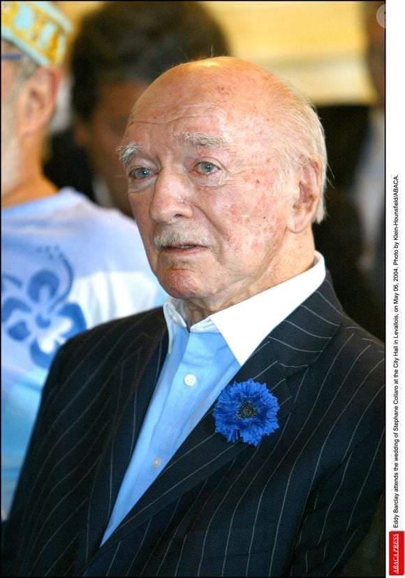 Bernheim souligne que même les femmes de Barclay ne le connaissaient pas vraiment. 

Eddie Barclay assiste au mariage de Stéphane Collaro à l'Hôtel de Ville de Levallois, le 06 mai 2004. Photo par Klein-Hounsfield/ABACA.