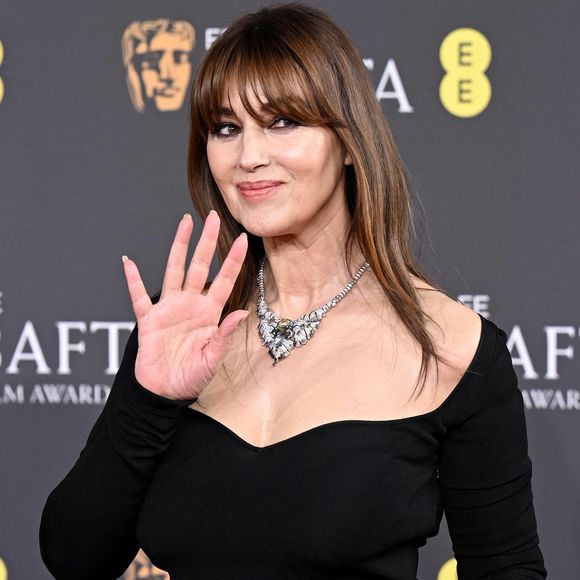 Monica Bellucci apprécie notamment l’accès à la culture qu’offrent Paris et Rome.

Monica Bellucci au photocall des BAFTA (British Academy Film Awards) 2026 au Royal Festival Hall de Waterloo à Londres, Royaume Uni, le 22 février 2026. © Mario Mitsis/Backgrid/Bestimage