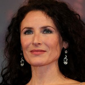 Elsa Lunghini reçoit le prix de la meilleure interprétation féminine dans "Parole contre parole" de D.Bivel - Clôture du 20ème anniversaire du Festival des Créations Télévisuelles de Luchon, France, le 10 février 2018. © Patrick Bernard/Bestimage