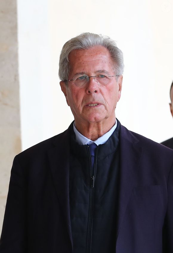 Jean-Louis Debré était un visage emblématique du paysage politique français

Jean-Louis Debré - Recueillement populaire en hommage au président Jacques Chirac dans la cour des Invalides à Paris.
© Dominique Jacovides / Bestimage