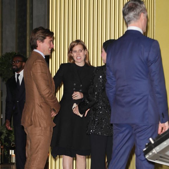 La princesse Beatrice d'York et son mari Edoardo Mapelli Mozzi lors de l'inauguration de l'hôtel Chancery Rosewood à Londres, Royaume-Uni, le 14 octobre 2025, marquant le lancement de l'hôtel de luxe par une soirée scintillante.   Photo par Backgrid UK/ Bestimage