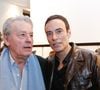 C'est son fils aîné Anthony Delon qui a porté plainte contre X

Exclusif - Alain Delon et son fils Anthony Delon - Lancement de la marque de vêtements de cuir "Anthony Delon 1985" chez Montaigne Market à Paris. Le 7 mars 2017
© Philippe Doignon / Bestimage