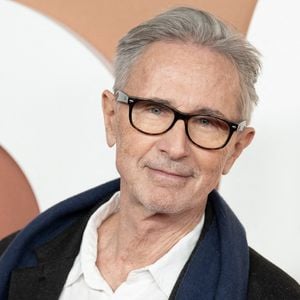 Thierry Lhermitte arrive à la 50e cérémonie des César du cinéma à l'Olympia le 28 février 2025 à Paris, France. Photo by David NIVIERE/ABACAPRESS.COM