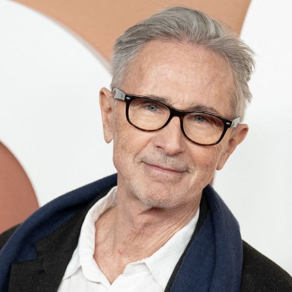 Thierry Lhermitte arrive à la 50e cérémonie des César du cinéma à l'Olympia le 28 février 2025 à Paris, France. Photo by David NIVIERE/ABACAPRESS.COM