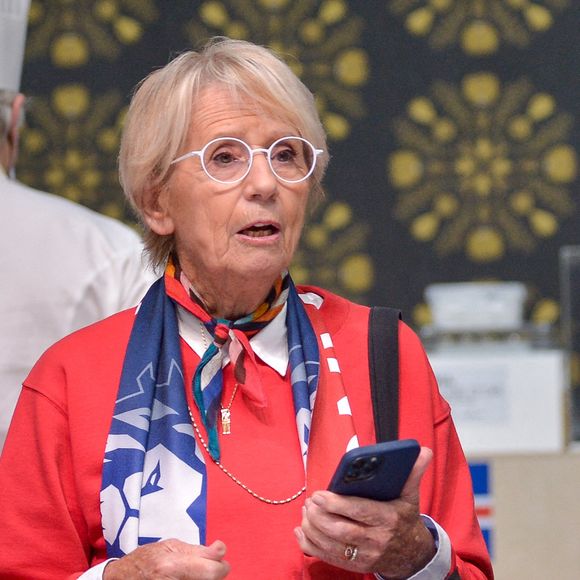 Mais ce que peu savent, c'est que Mercotte a eu une autre vie par le passé.

Mercotte lors de la Finale du Bocuse D Or avant le Sirha 2021 à Lyon, France, le 27 septembre 2021. Photo by Julien Reynaud/APS-Medias/ABACAPRESS.COM