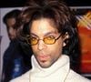 Le "kid de Minneapolis" laissait derrière lui un héritage de 138 millions d'euros
Le chanteur Prince à New York en 2000. © STARMAX / BESTIMAGE